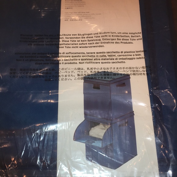 NIB iDesign Emmy Fabric Storage Bin with Lid and Opening Front - Picture 2 of 3